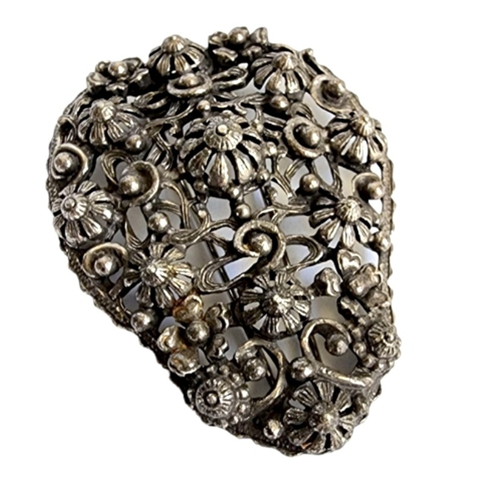 Vintage Antiqued Silver Fur Clip Brooch Large 40s Floral Motif Victorian Style